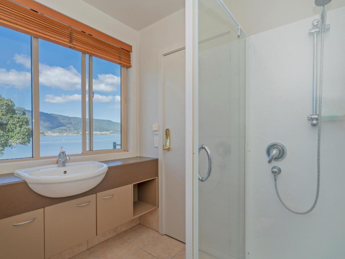 Tairua Waterfront Retreat - Tairua Apartment Exterior foto